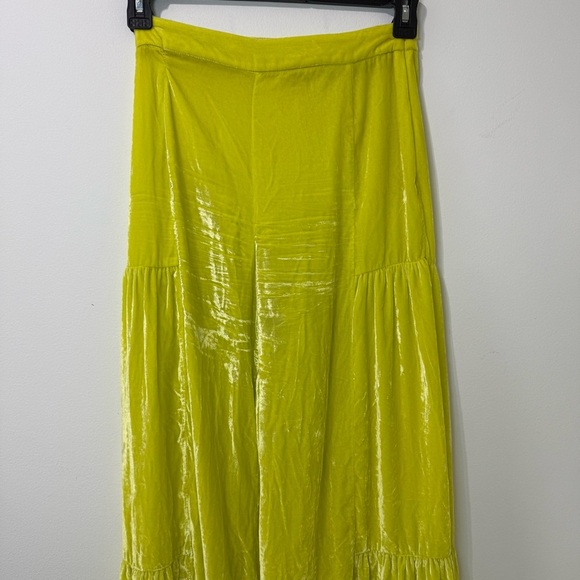 Free People Say La Vie Lime Green Velvet Wide-Leg Pants Size 2 - Picture 4 of 8